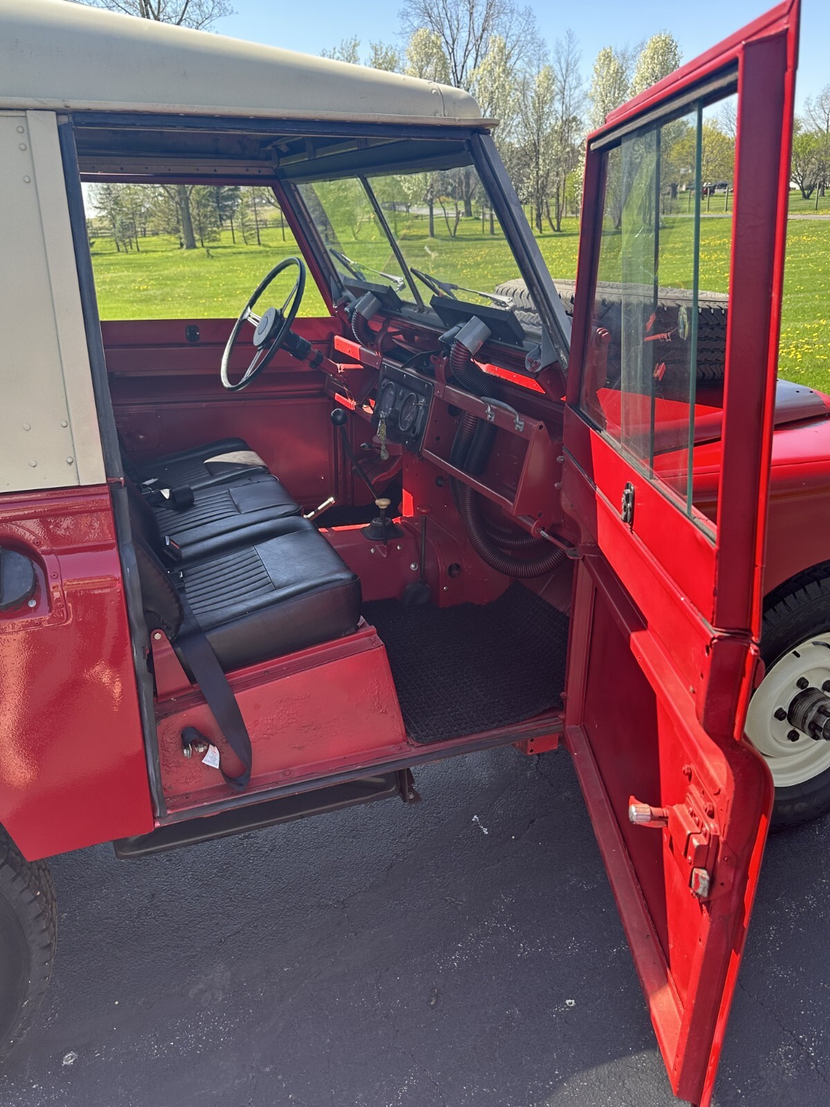 Land-Rover-Defender-1964-Convertible-9