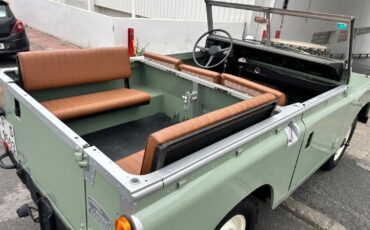 Land-Rover-Defender-1974-Convertible-11