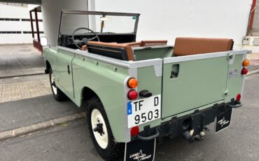 Land-Rover-Defender-1974-Convertible-2
