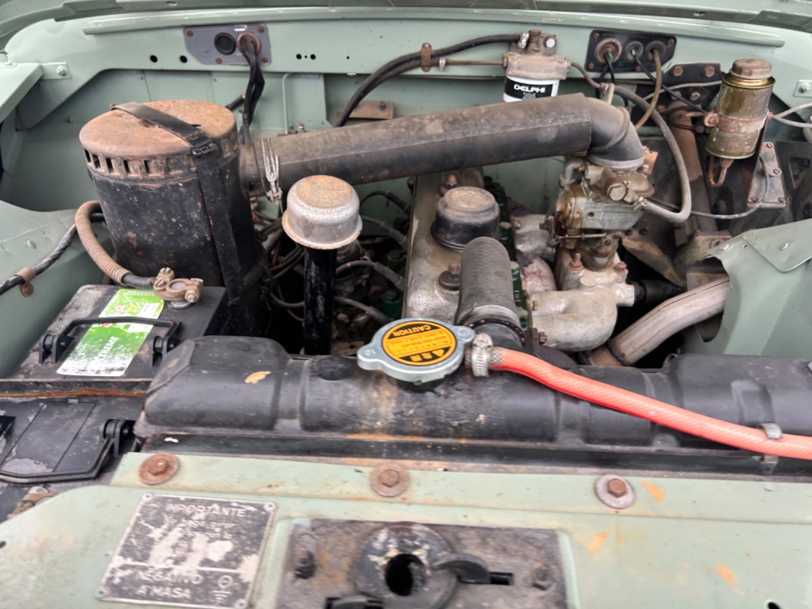 Land-Rover-Defender-1974-Convertible-30