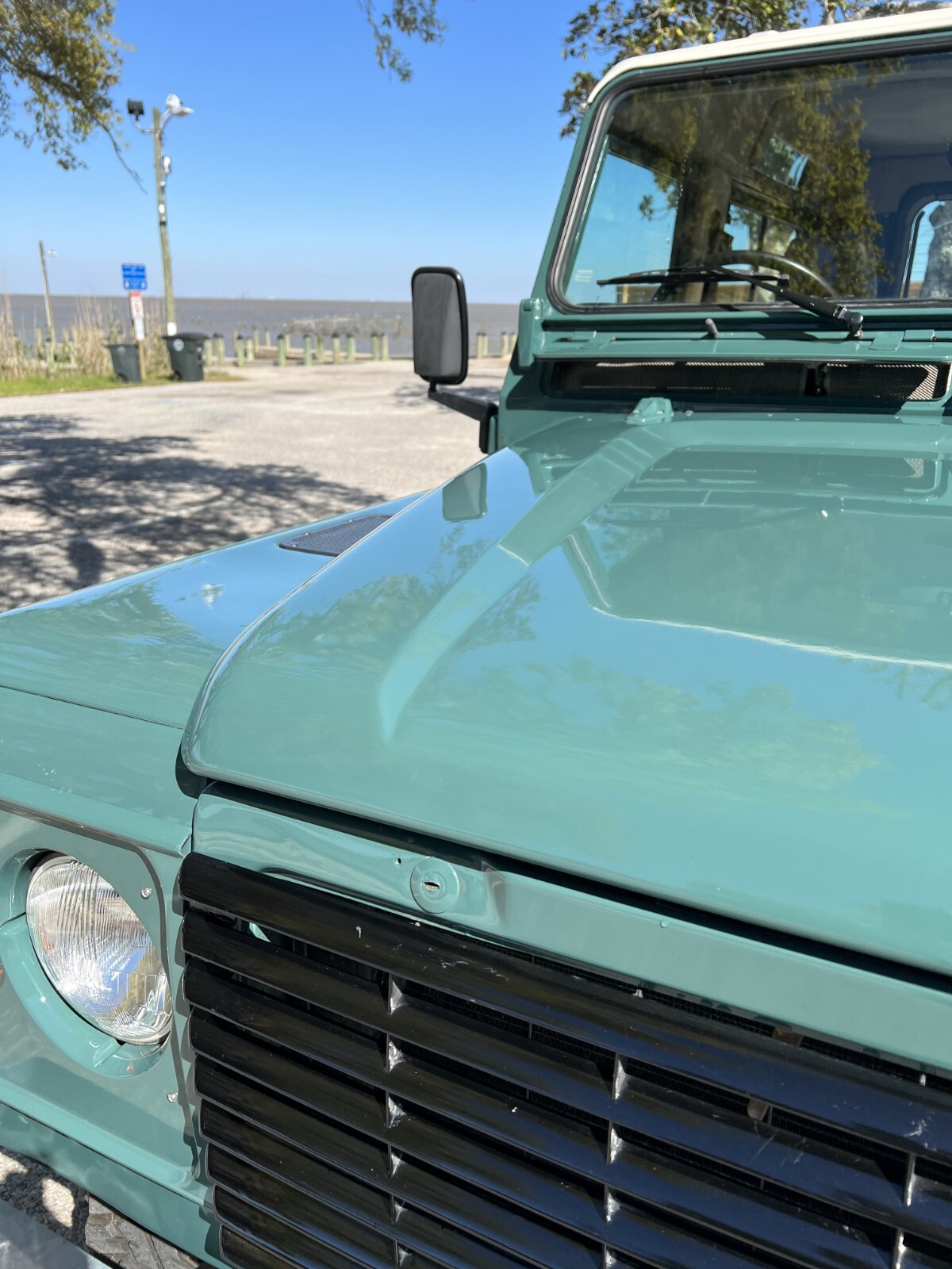 Land-Rover-Defender-1986-SUV-18