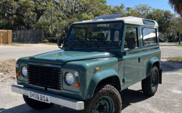 Land-Rover-Defender-1986-SUV-21