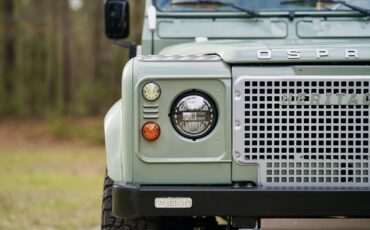 Land-Rover-Defender-1988-15