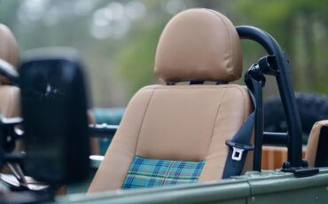Land-Rover-Defender-1988-29