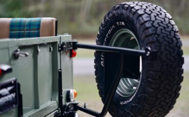 Land-Rover-Defender-1988-38