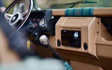 Land-Rover-Defender-1988-5