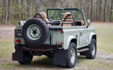 Land-Rover-Defender-1988-9