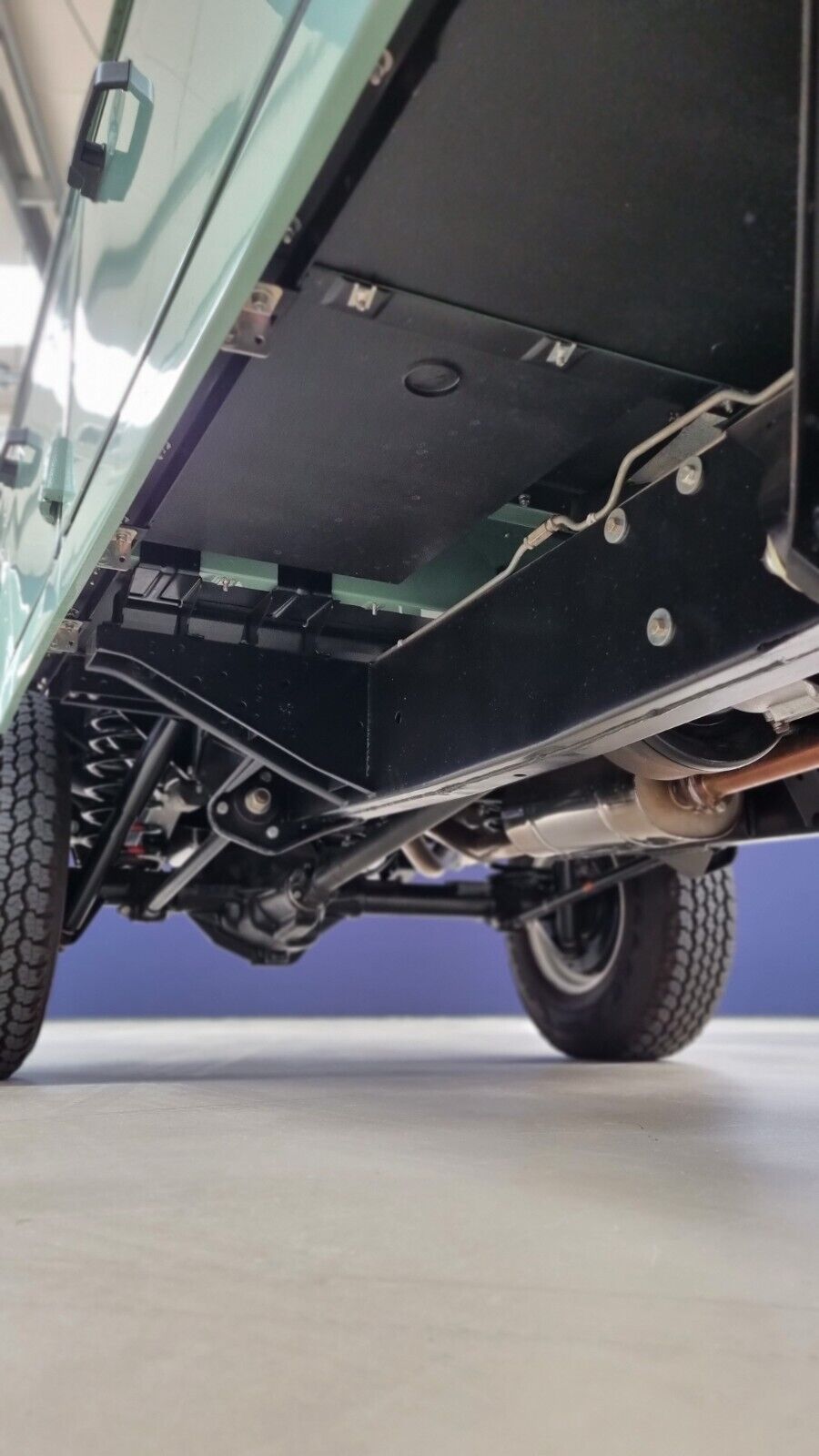 Land-Rover-Defender-1988-SUV-26