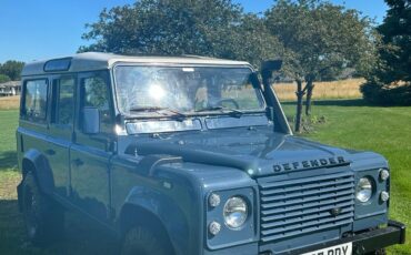 Land-Rover-Defender-1991-1
