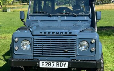 Land Rover Defender 1991