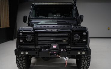 Land-Rover-Defender-1992-SUV-14