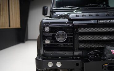 Land-Rover-Defender-1992-SUV-16