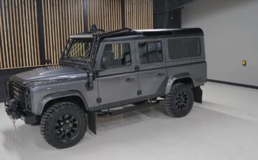 Land-Rover-Defender-1992-SUV-3