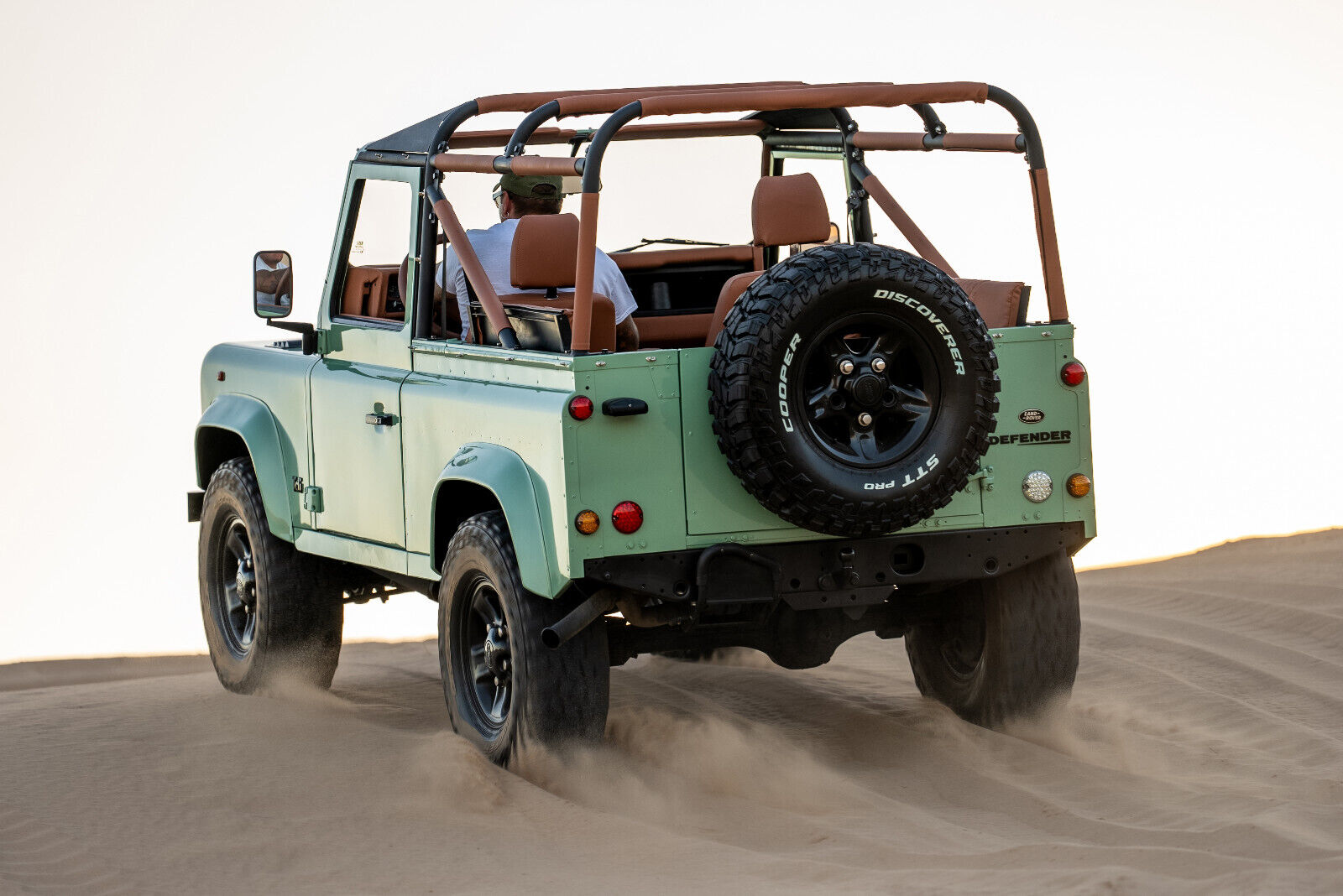 Land-Rover-Defender-1994-10