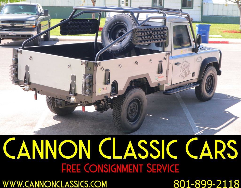 Land-Rover-Defender-1994-12