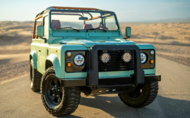 Land-Rover-Defender-1994-2