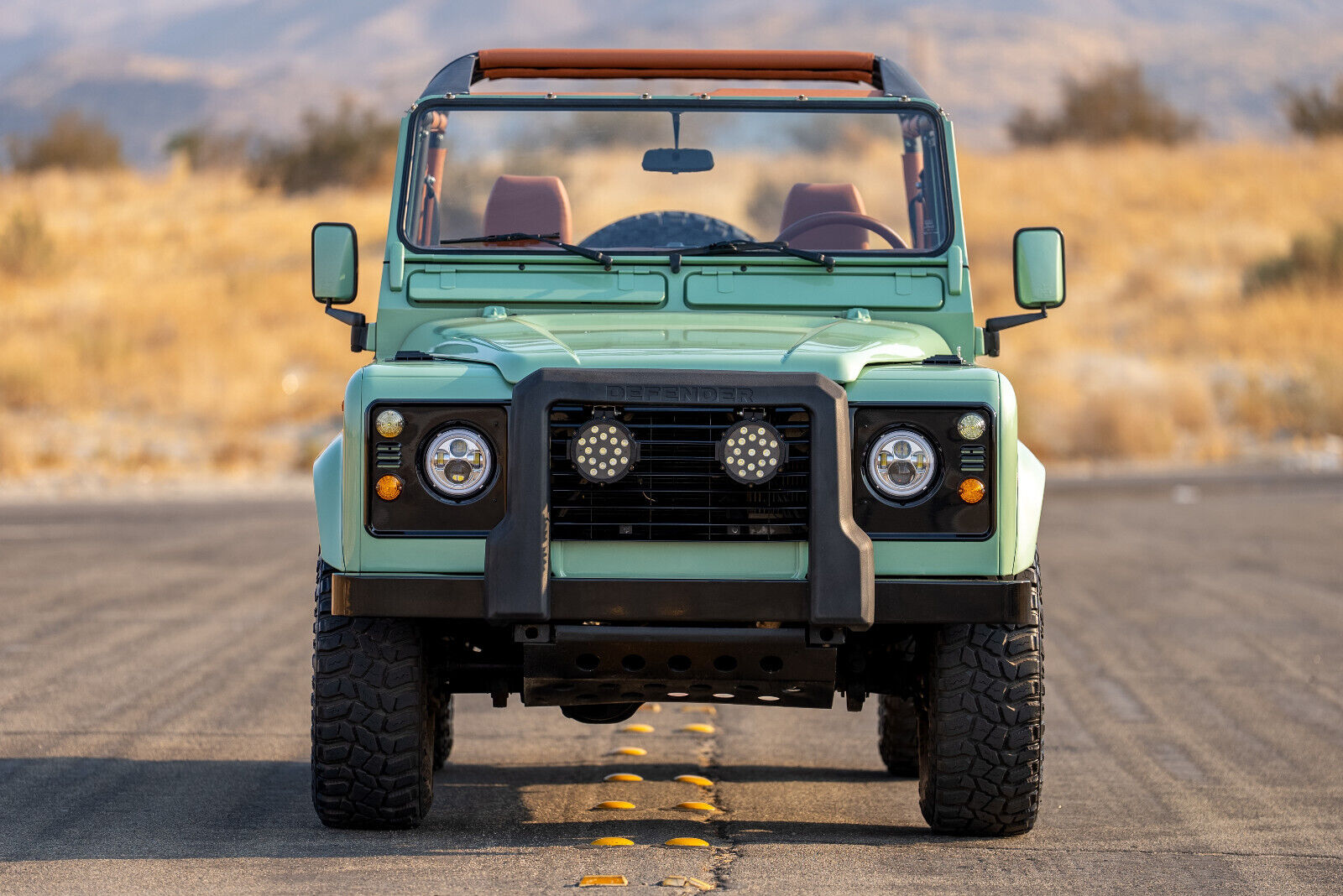 Land-Rover-Defender-1994-20