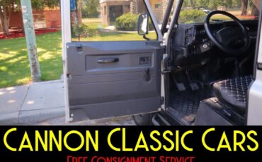 Land-Rover-Defender-1994-22