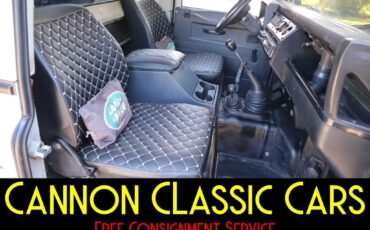 Land-Rover-Defender-1994-35