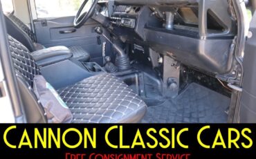 Land-Rover-Defender-1994-36