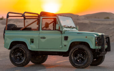 Land-Rover-Defender-1994-6