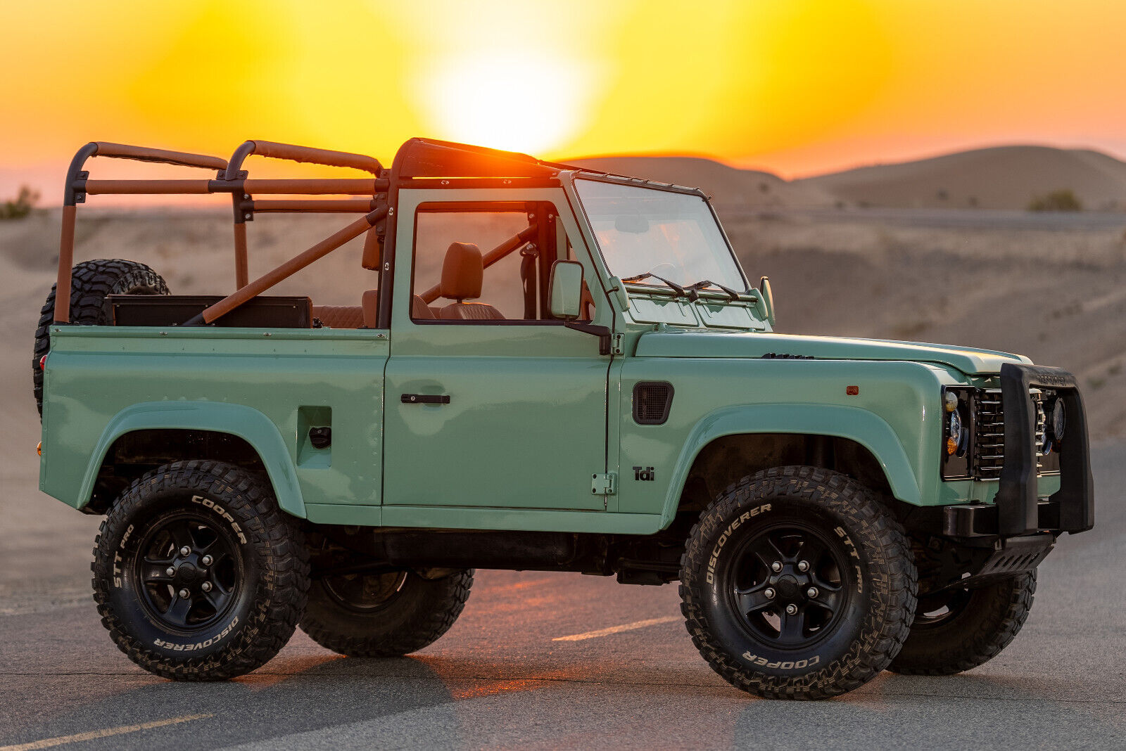 Land-Rover-Defender-1994-6