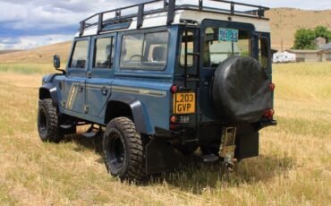 Land-Rover-Defender-1994-SUV-11