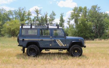 Land-Rover-Defender-1994-SUV-21