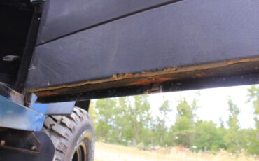 Land-Rover-Defender-1994-SUV-8