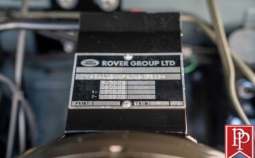 Land-Rover-Defender-1995-SUV-39