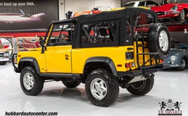 Land-Rover-Defender-1995-SUV-5
