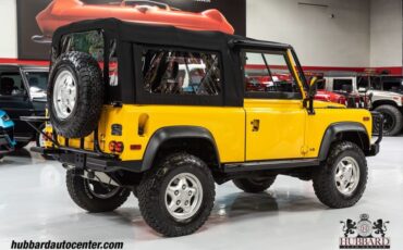 Land-Rover-Defender-1995-SUV-7