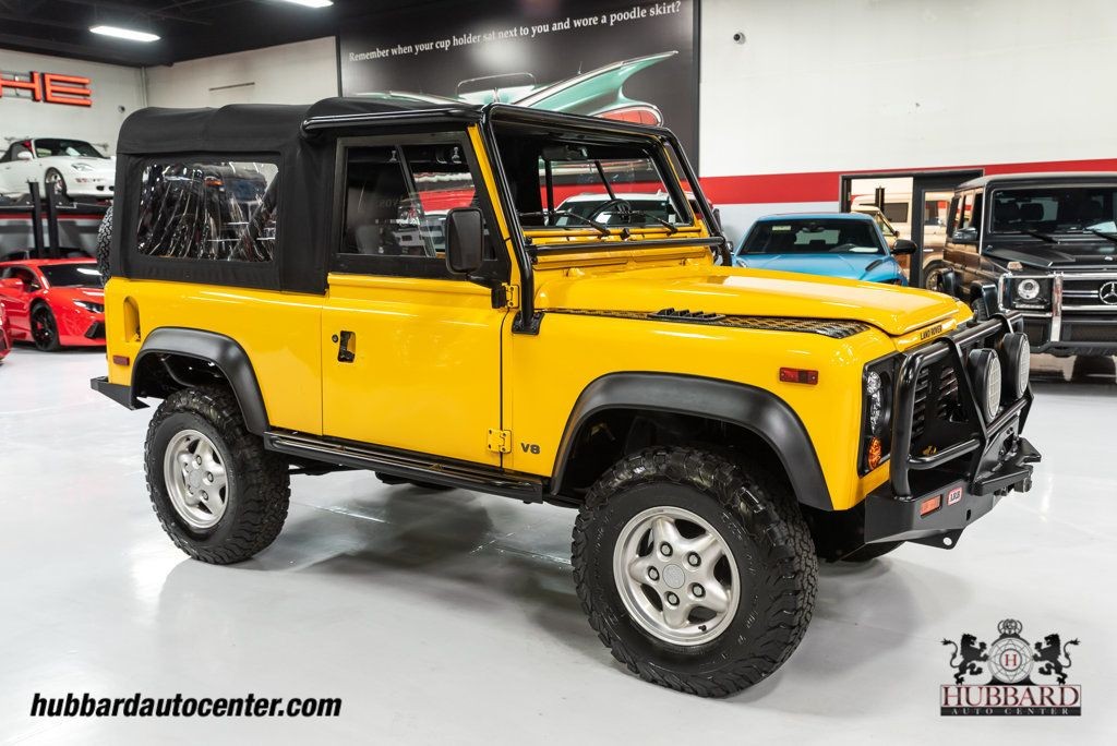 Land-Rover-Defender-1995-SUV-9