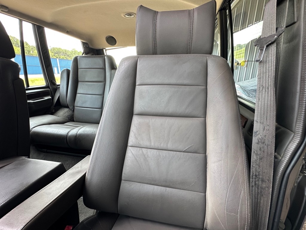 Land-Rover-Range-Rover-1991-SUV-16