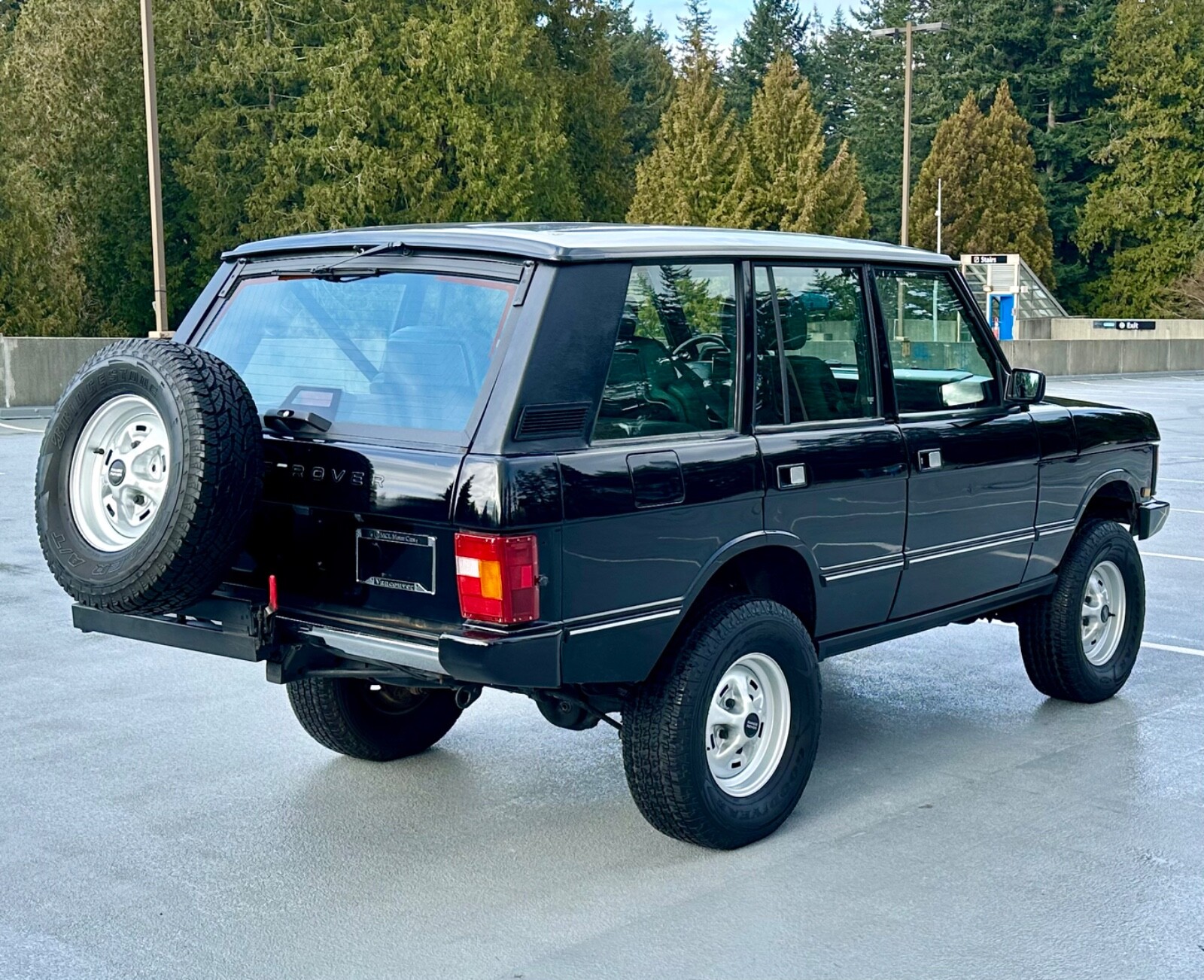 Land-Rover-Range-Rover-1995-SUV-4