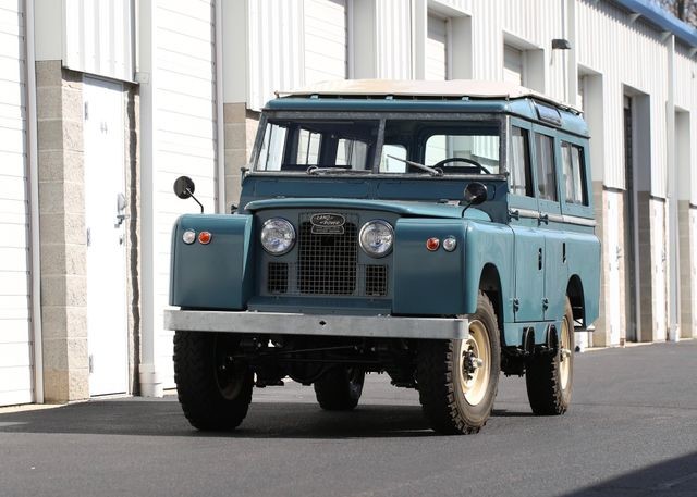 Land-Rover-Series-II-109-Station-Wagon-1963-Wagon