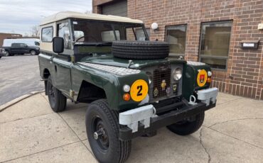 Land-Rover-Series-IIA-88-1971-SUV-11