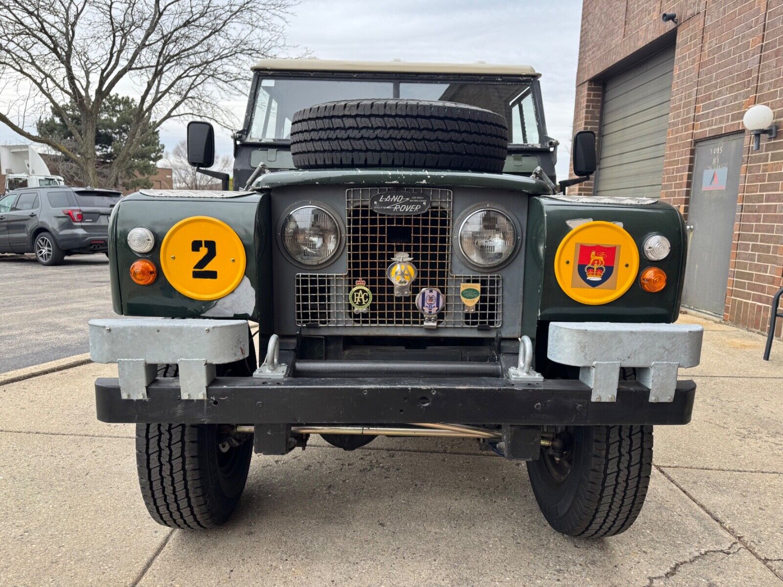Land-Rover-Series-IIA-88-1971-SUV-12