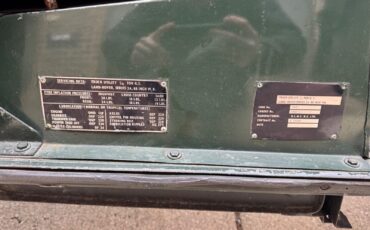 Land-Rover-Series-IIA-88-1971-SUV-18