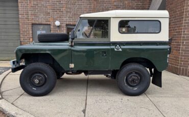 Land-Rover-Series-IIA-88-1971-SUV-2
