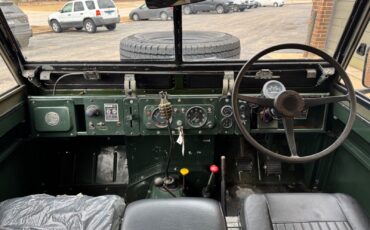 Land-Rover-Series-IIA-88-1971-SUV-20