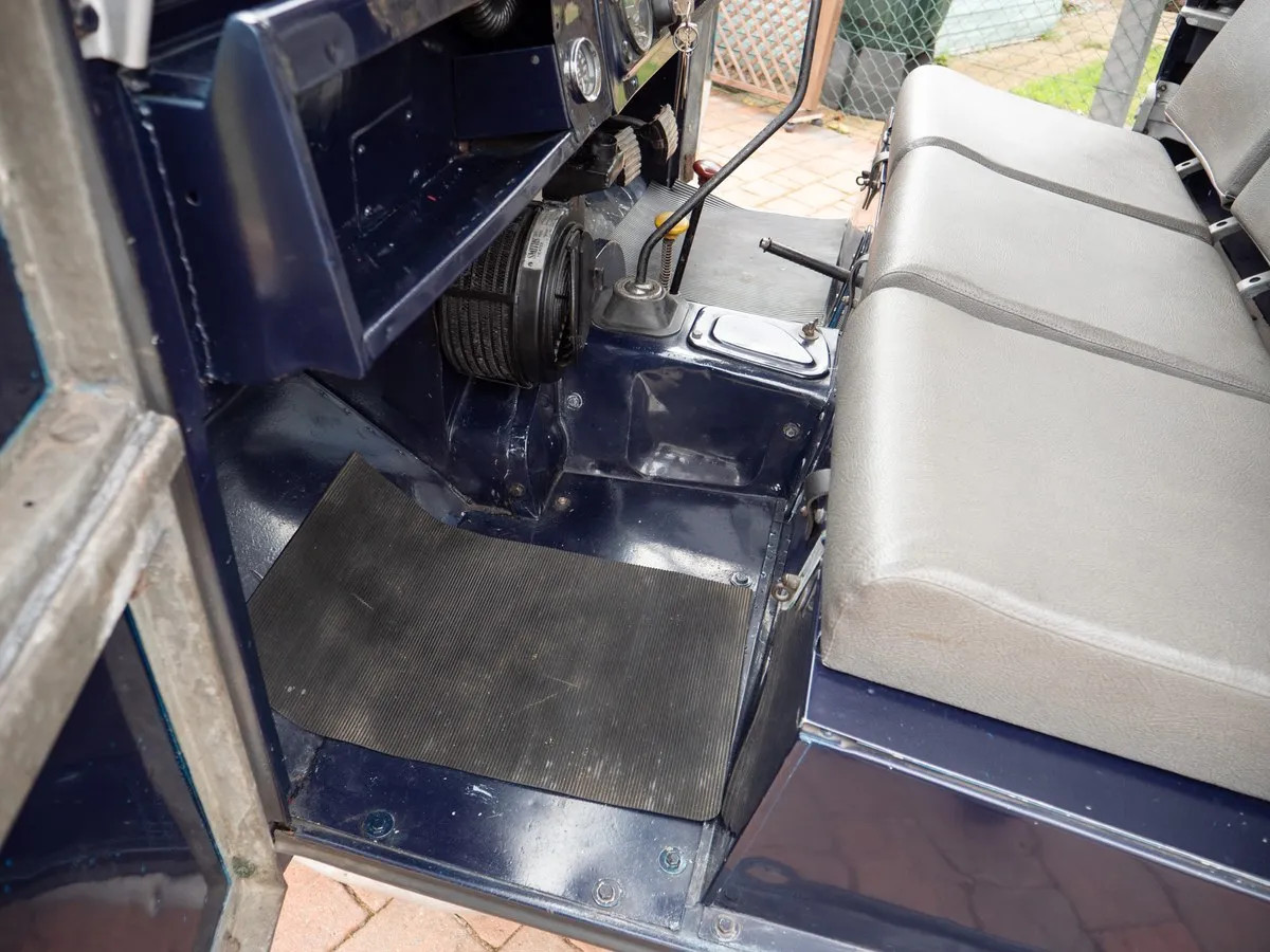 Land-Rover-Series1-1955-Wagon-15