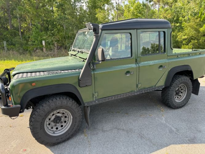 Land-rover-Defender-110-1984-12