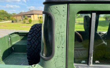 Land-rover-Defender-110-1984-3