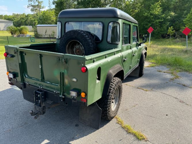 Land-rover-Defender-110-1984-9