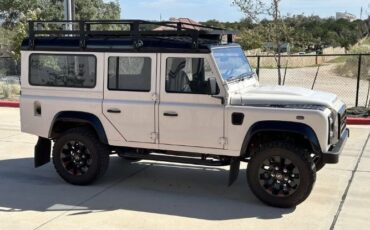 Land-rover-Defender-110-1990-11