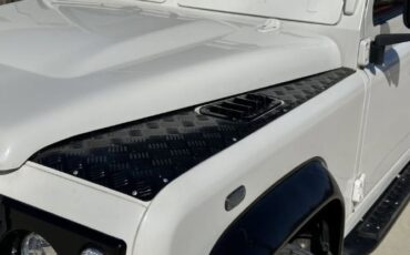 Land-rover-Defender-110-1990-21