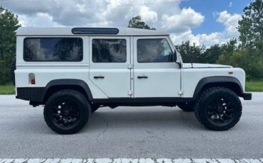 Land-rover-Defender-110-1992-White-21