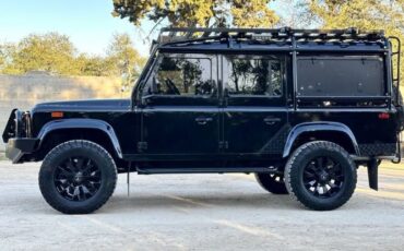 Land-rover-Defender-110-1993-Santorini-Black-Black-Leather-14