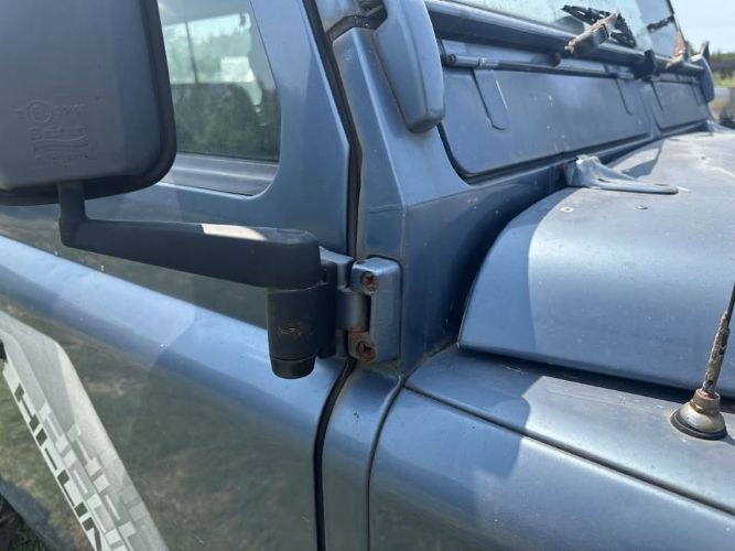 Land-rover-Defender-110-1995-Blue-Gray-11